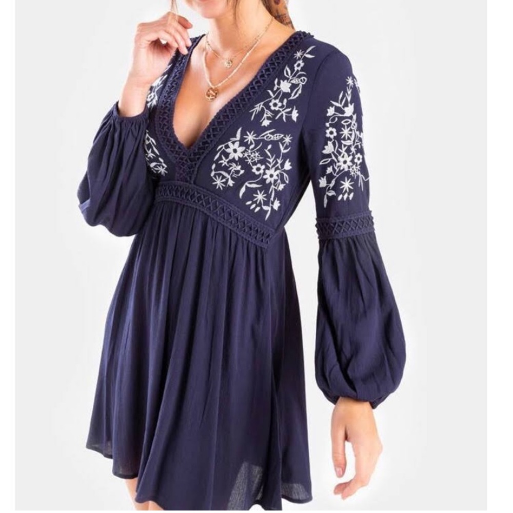 Francesca’s Irene Embroidered Shift Dress